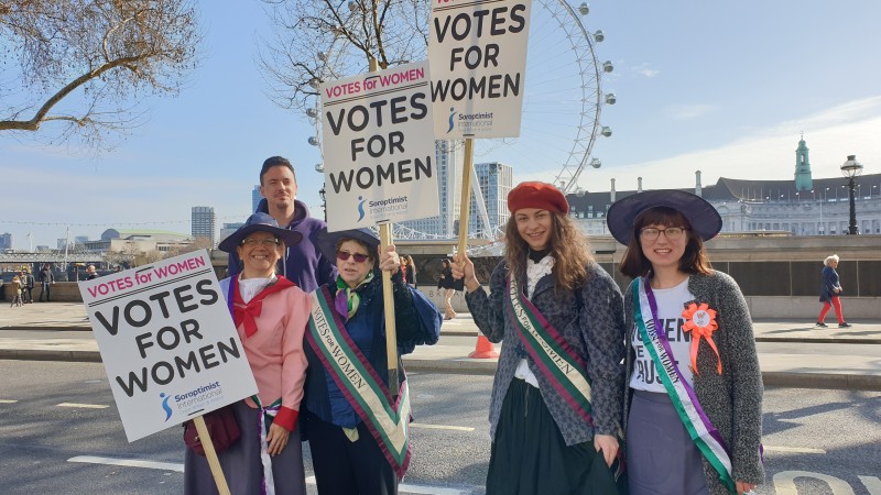 Suffragist Pageant at the London Landmarks Half Marathon 2019